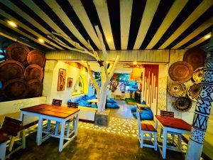 Tropia Café & Eatery Kupang, Santorini Vibes di Tengah Kota 04